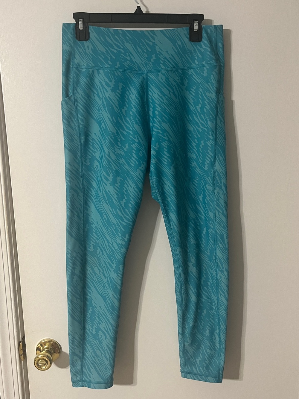 Tek Gear Compression Wave Blue Leggings